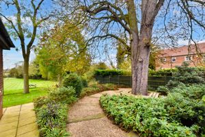 Photo 22- click for photo gallery